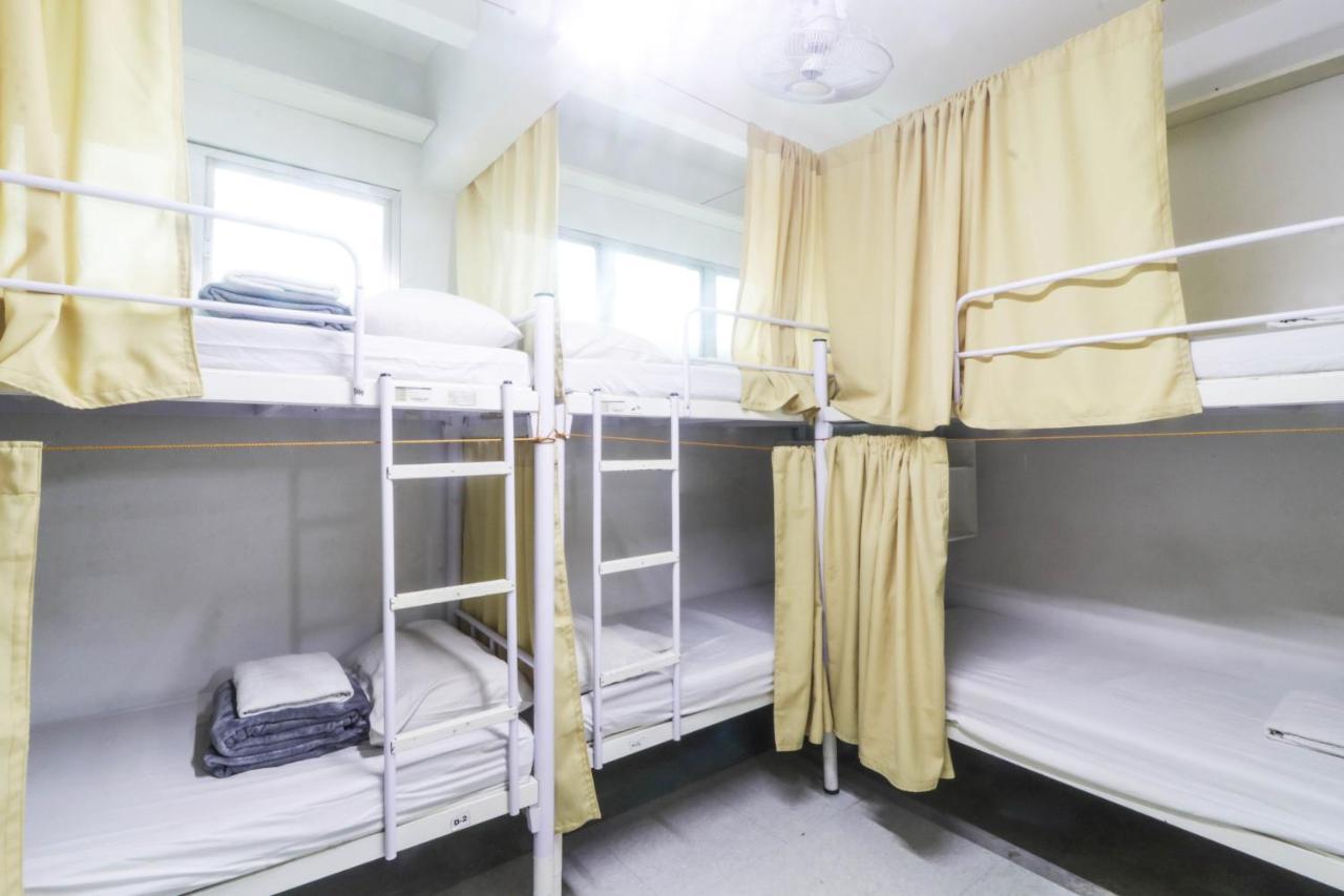 ดี บังก์ ดอร์มิทอรี Hostel ปาไซ ภายนอก รูปภาพ