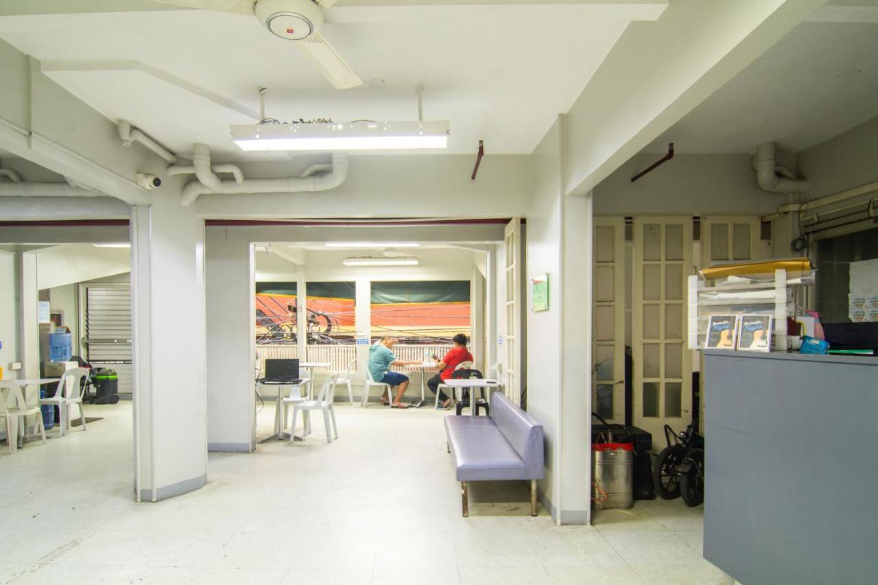ดี บังก์ ดอร์มิทอรี Hostel ปาไซ ภายนอก รูปภาพ
