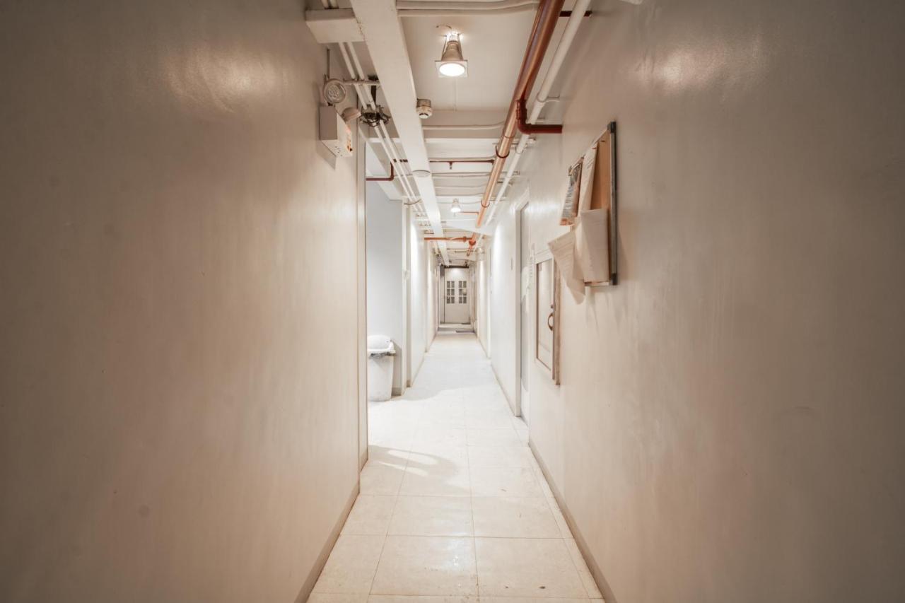 ดี บังก์ ดอร์มิทอรี Hostel ปาไซ ภายนอก รูปภาพ