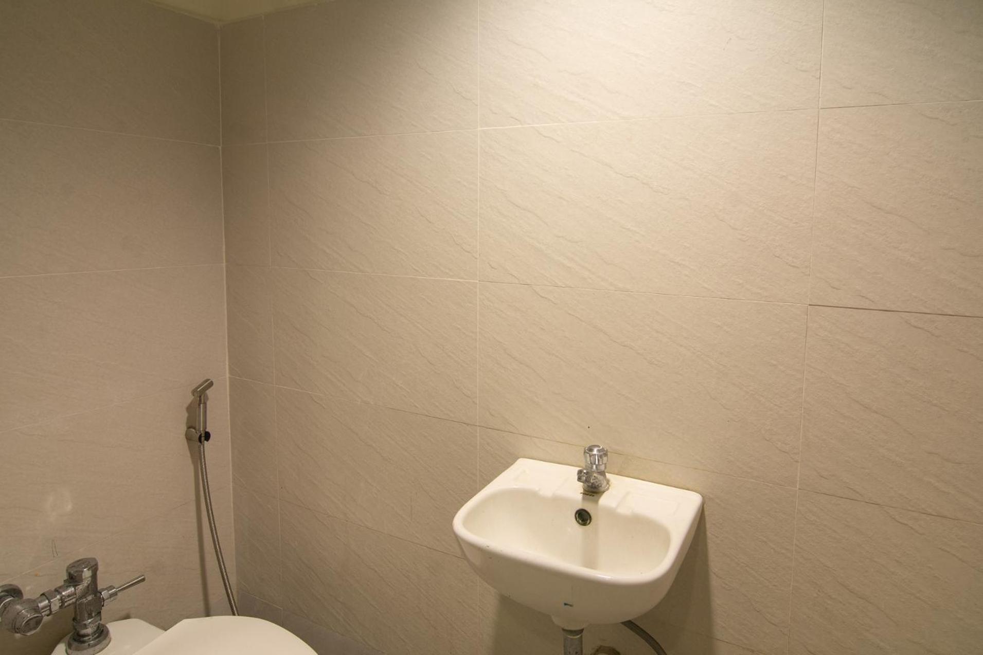 ดี บังก์ ดอร์มิทอรี Hostel ปาไซ ภายนอก รูปภาพ